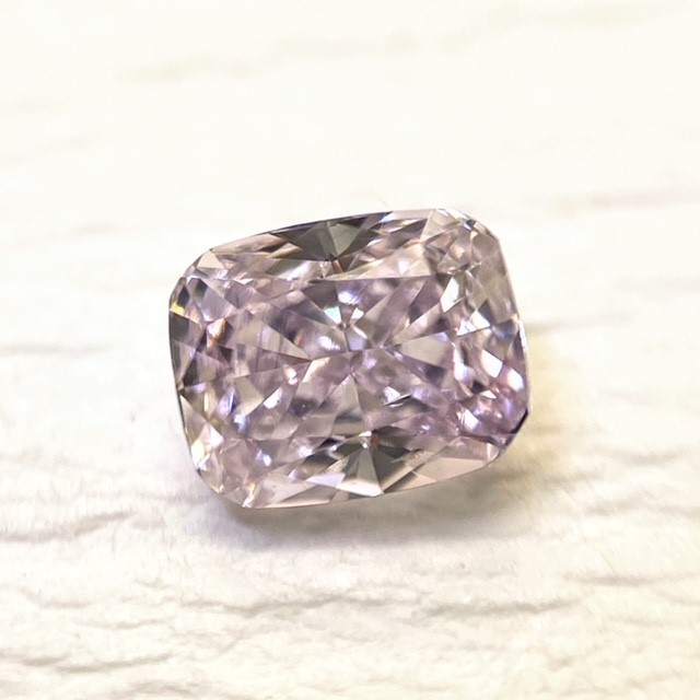 0.30ct FANCY LIGHT PURPLISH PINK SI1 クッションモディファイド GIA