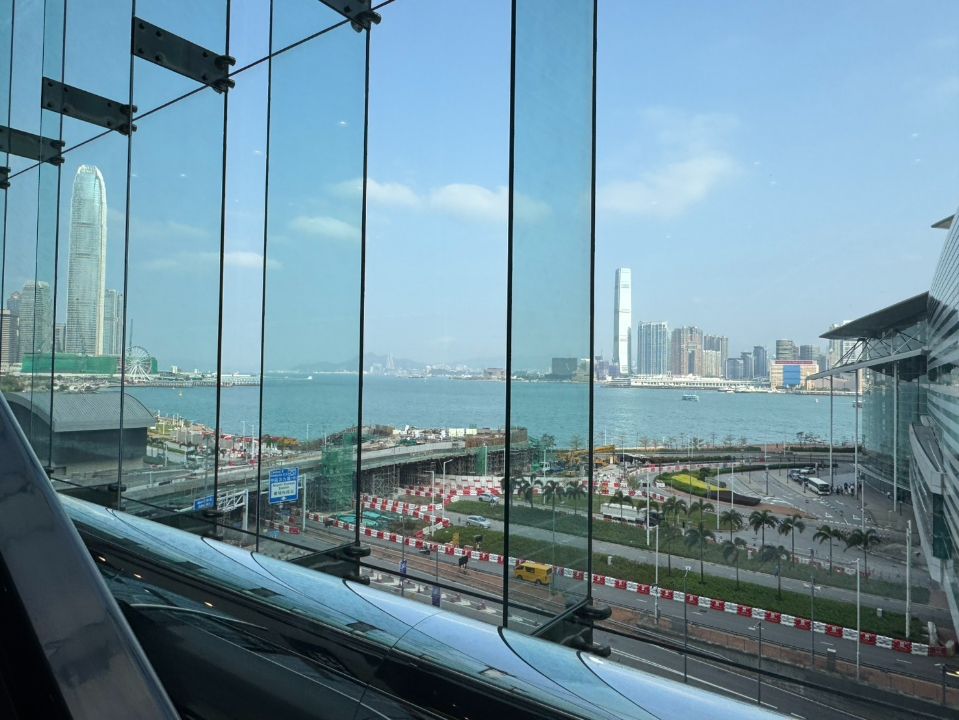 香港ジュエリーショーの会場